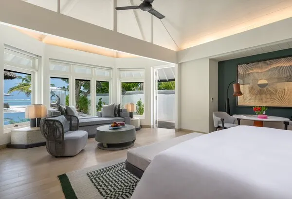 Four Seasons Kuda Huraa